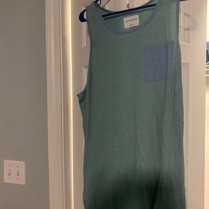 On The Byas Mens Tank Top L Green/ Blue
